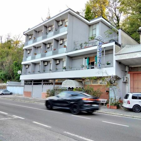 Hotel Lombardia Seveso Dış mekan fotoğraf