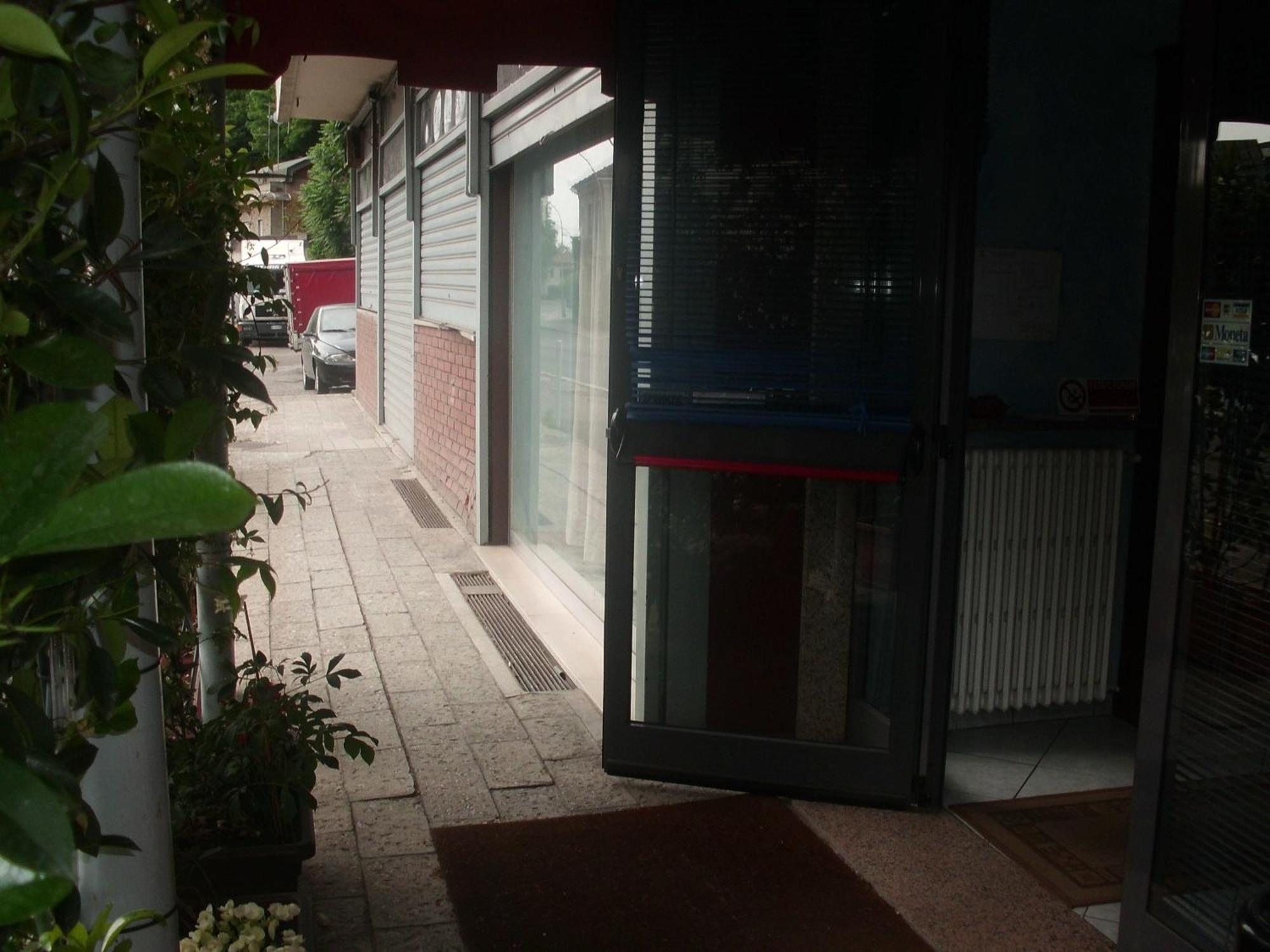 Hotel Lombardia Seveso Dış mekan fotoğraf