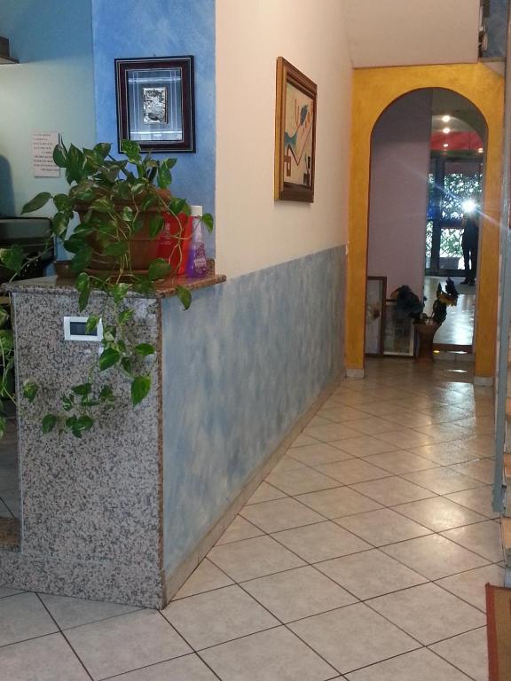 Hotel Lombardia Seveso Oda fotoğraf